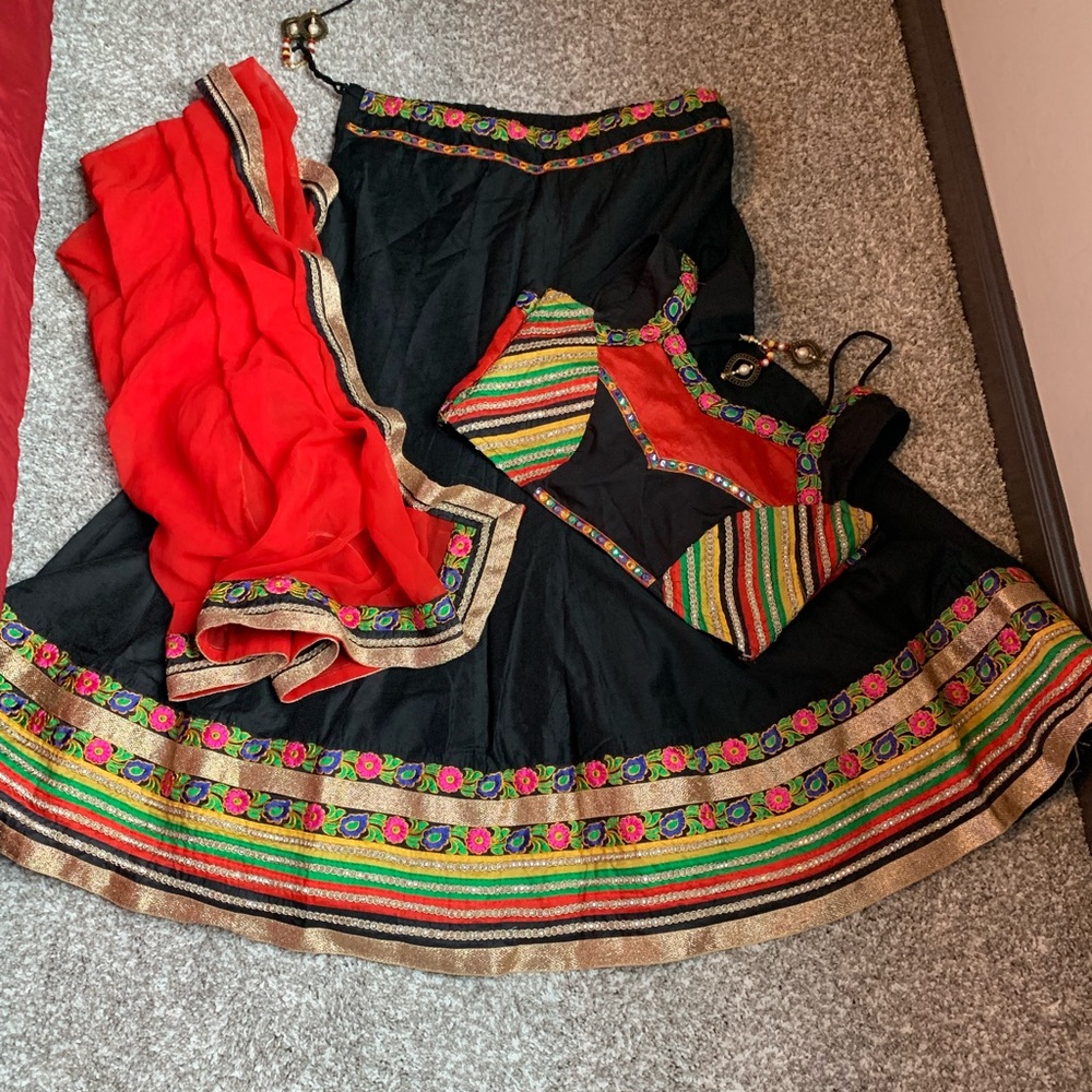 Girls chaniya choli